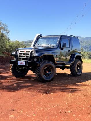 TROLLER T4 3.0 TETO RÍGIDO 16V TURBO ELETRONIC DIESEL 2P MANUAL TROLLER T4 3.0 TETO RÍGIDO 16V TURBO ELETRONIC DIESEL 2P MANUAL